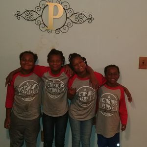 Meet your Posher, Joyce